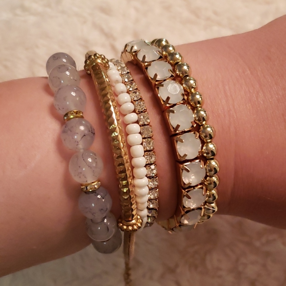 Set of 6 Gold fashion bracelets! - Picture 6 of 6